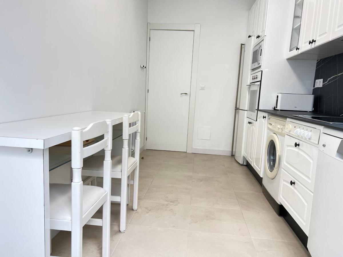 Ansar Suite Torrelavega Esterno foto
