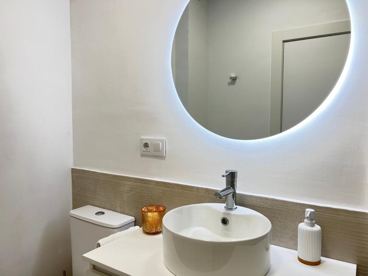 Ansar Suite Torrelavega Esterno foto