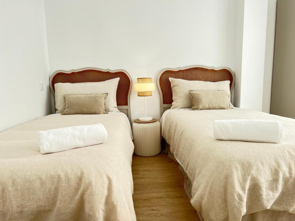 Ansar Suite Torrelavega Esterno foto