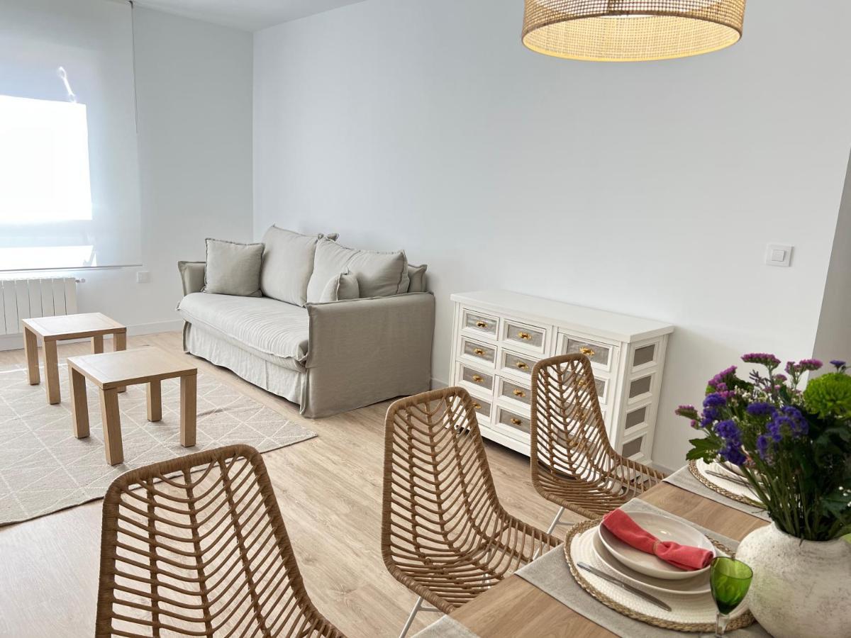 Ansar Suite Torrelavega Esterno foto