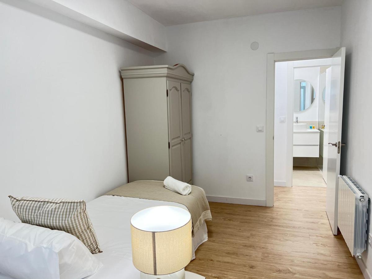 Ansar Suite Torrelavega Esterno foto