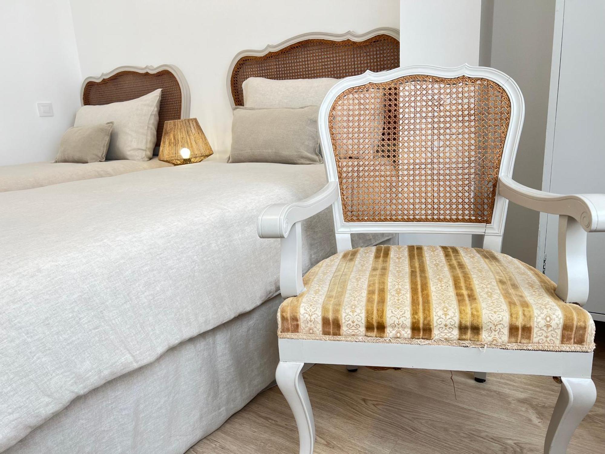 Ansar Suite Torrelavega Esterno foto